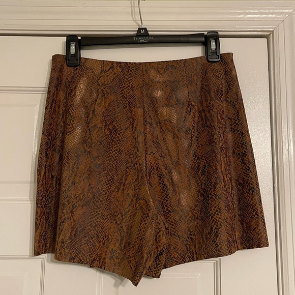 Zara Snakeskin Envelope Skort - Picture 8 of 10